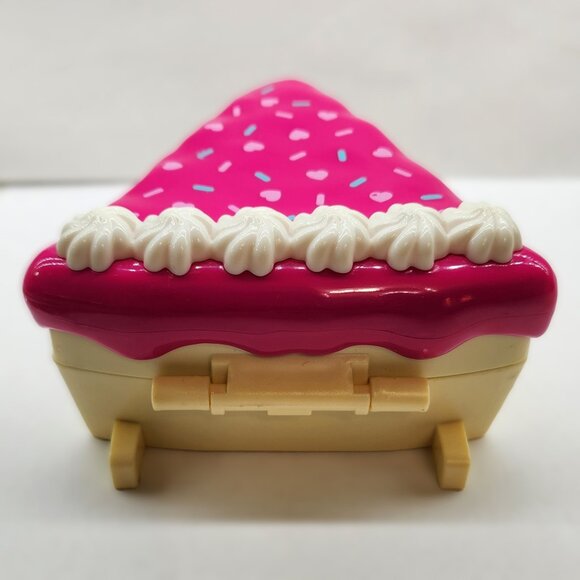 Polly Pocket Cake Slice Playset - Picture 7 of 8